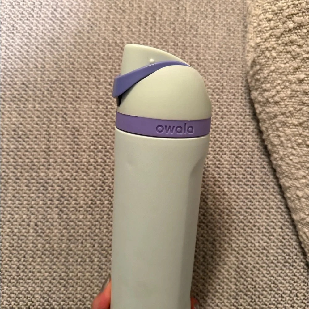Owala Light Mint Green and Purple Water Bottle - Picture 3 of 6